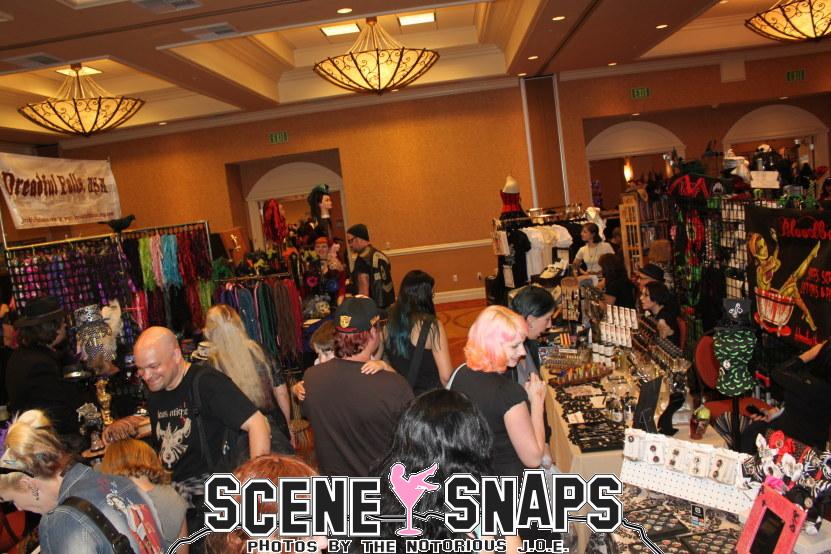 BATS_DAY_BLACK_MARKET_2012_001_P_.JPG