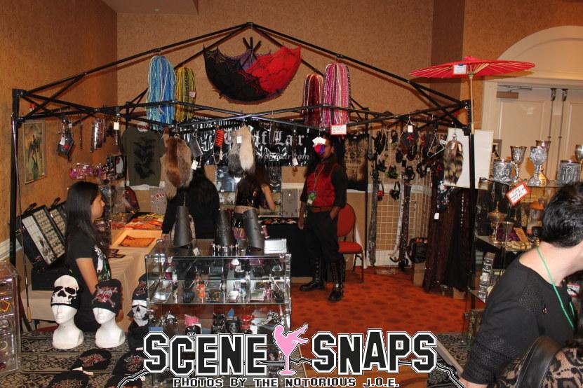 BATS_DAY_BLACK_MARKET_2012_020_P_.JPG