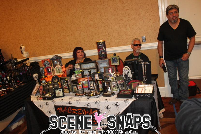 BATS_DAY_BLACK_MARKET_2012_092_P_.JPG