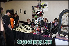 BLACK_MARKET_2014_0024_P_.JPG