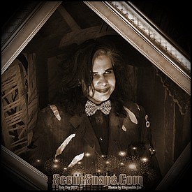 BATS_DAY_SWINGING_WAKE_2017_SEPIA_TONED_PORTRAITS_0178_P_.JPG