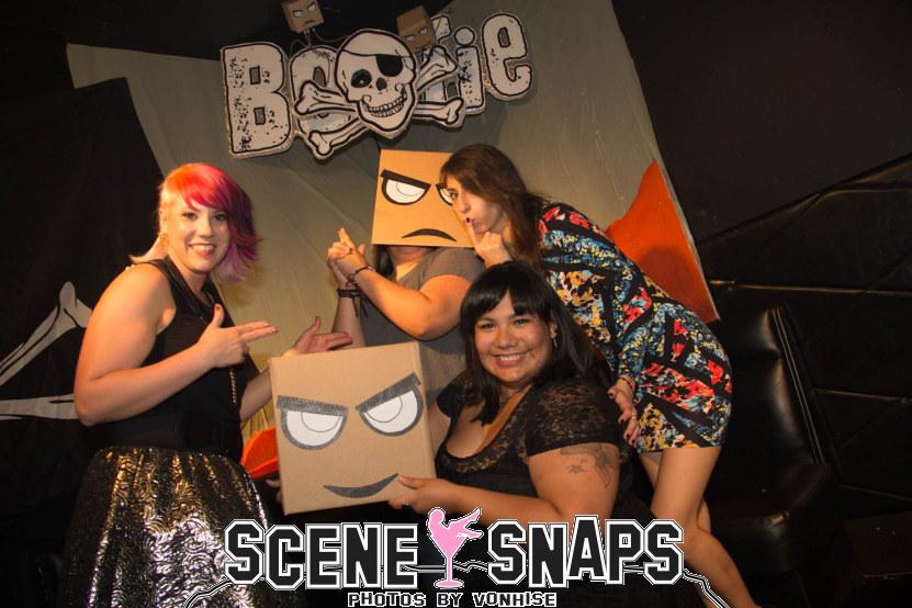 BOOTIE_LA_APR_06_13_039_P_.JPG