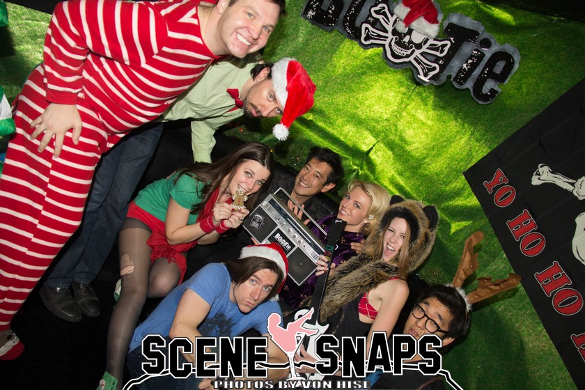 BOOTIE_LA_DEC_07_13_0139_P_.JPG