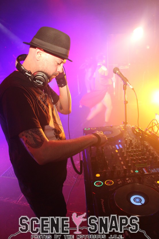 BOOTIE_LA_SEPT_07_13_0244_P_.JPG