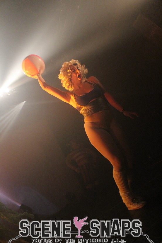 BOOTIE_LA_SEPT_07_13_0251_P_.JPG