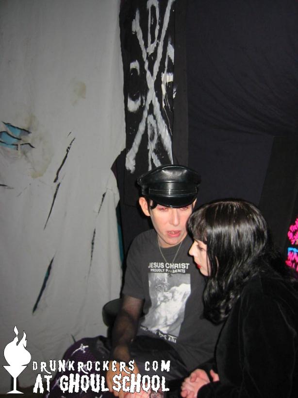 GHOUL_SCHOOL_SEPT_8_04_001_P_.JPG