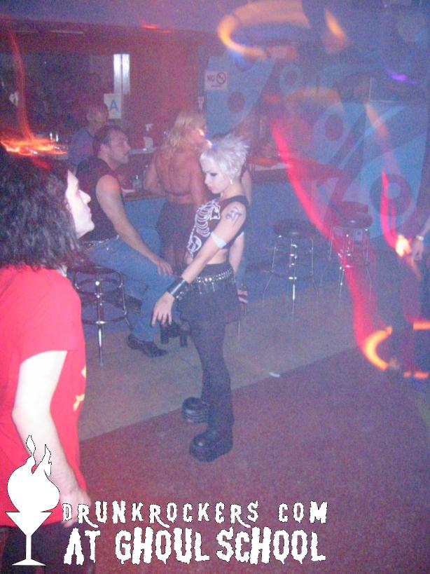 GHOUL_SCHOOL_SEPT_8_04_234_P_.JPG