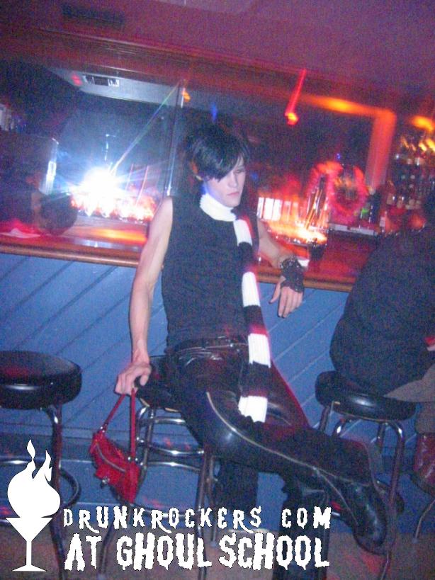 GHOUL_SCHOOL_SEPT_8_04_238_P_.JPG