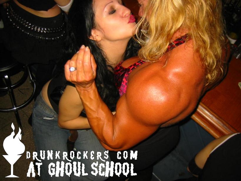 GHOUL_SCHOOL_SEPT_8_04_250_P_.JPG