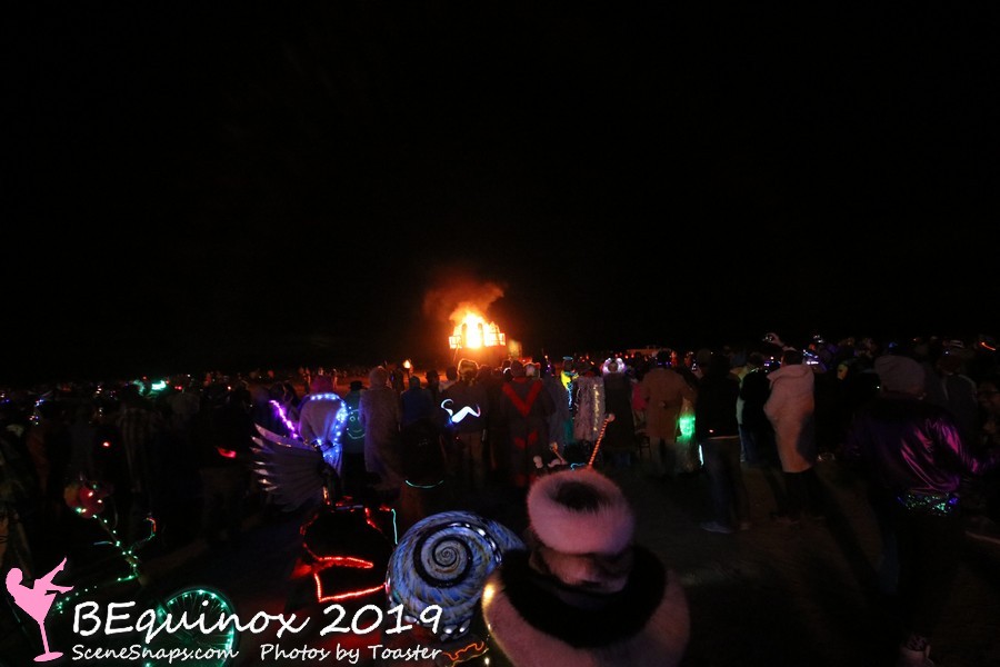 BEQUINOX_2019_LA_BURNING_MAN_REGIONAL_0201_P_.JPG