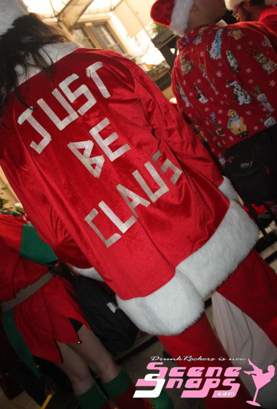 SANTACON_LA_2011_0103_P_.JPG