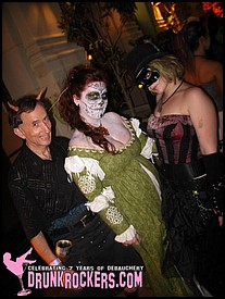 LABYRINTH_OF_JARETH_MASQUERADE_BALL_JUL_16_10_180_P_.JPG